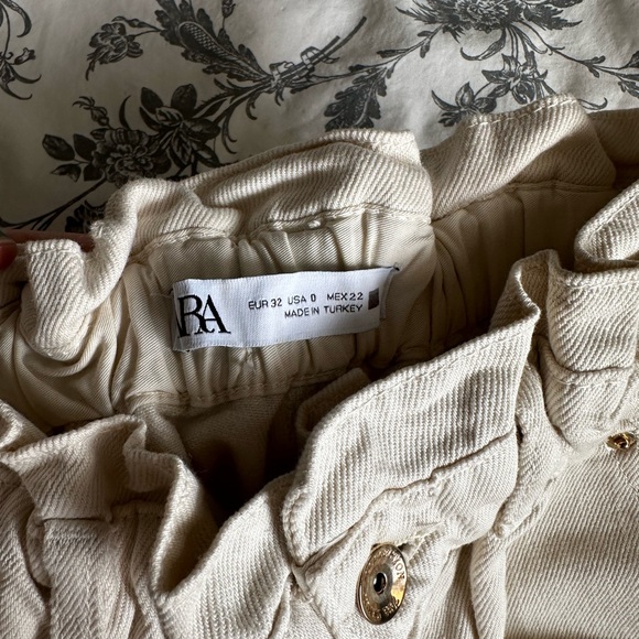 Zara mom style jeans beige + white - Picture 4 of 4